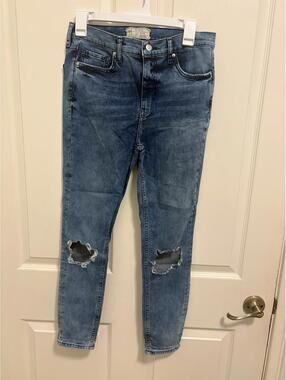 Free People Distressed Blue Denim Jeans Size W29R